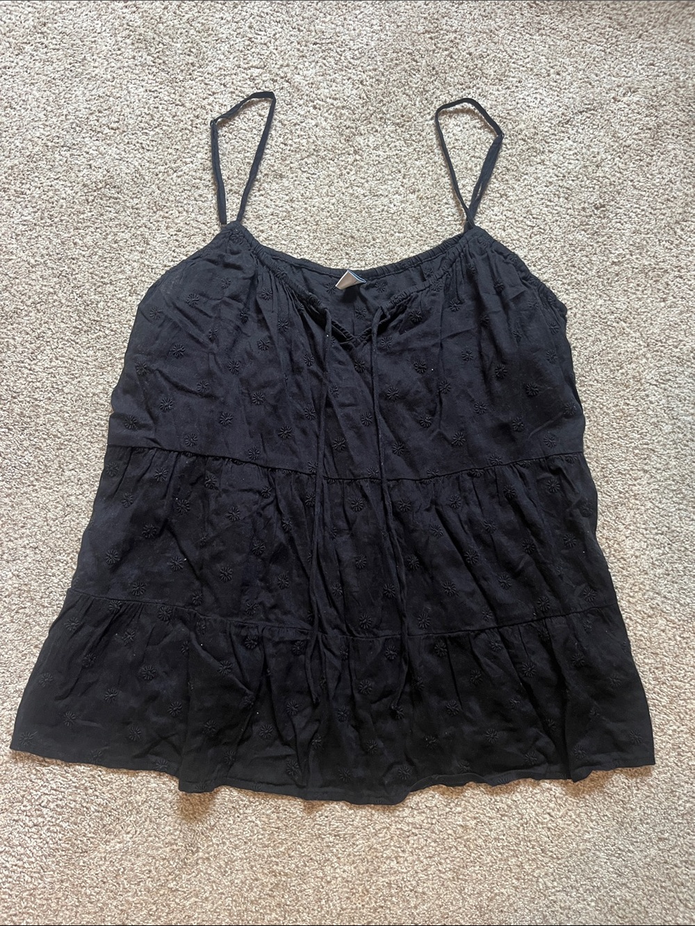 Old Navy Black Embroidered Spaghetti Strap Camisole